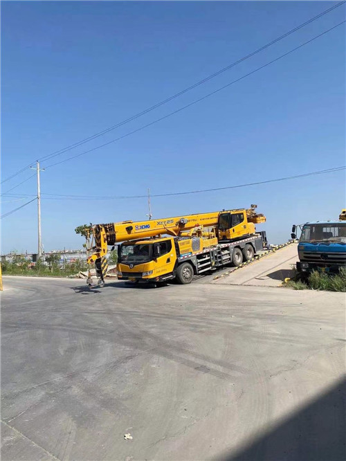 庐山市吊车作业时，可能会产生哪些额外收费项目？